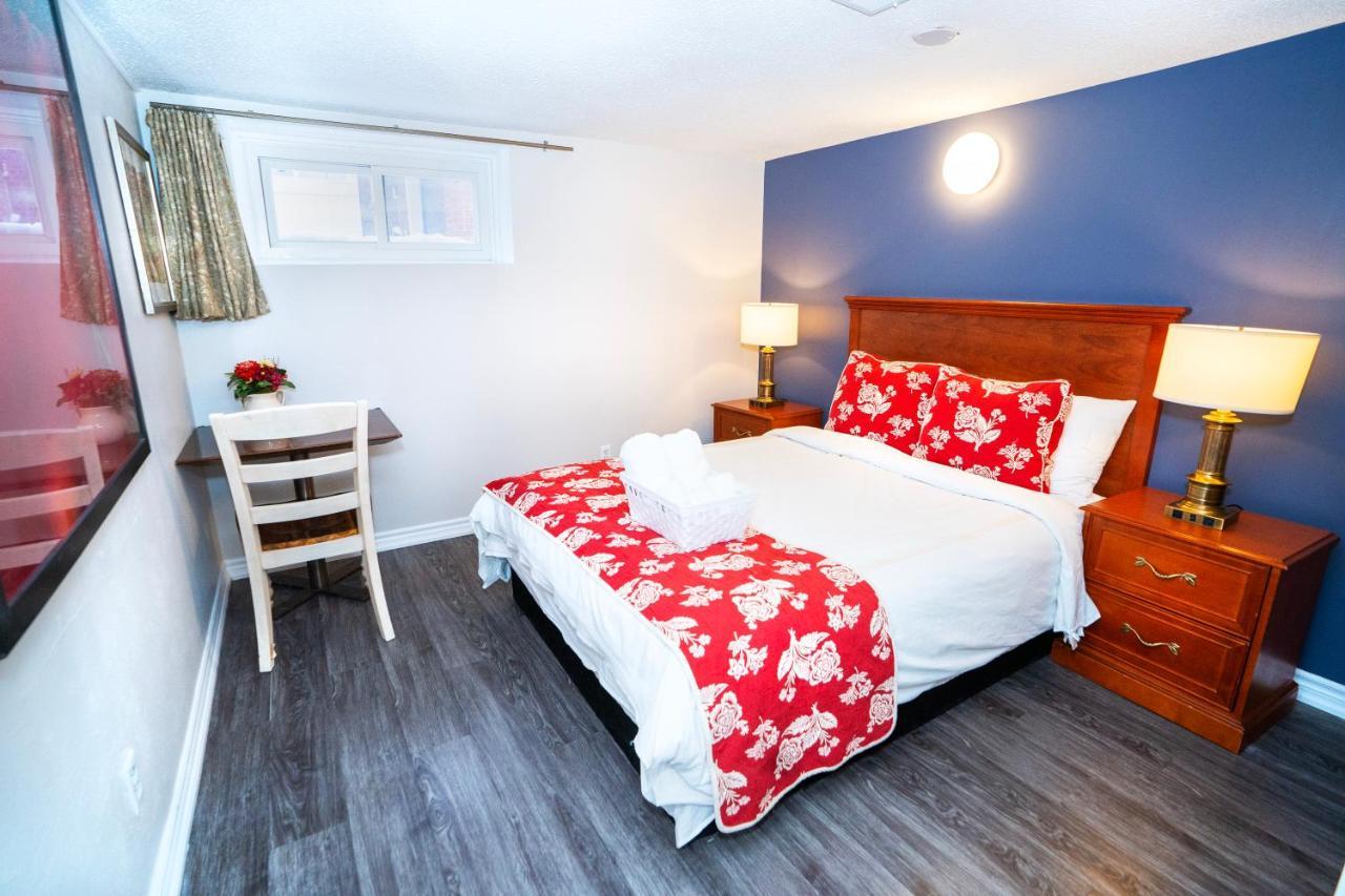 Вілла Cozy 3Br 2Bth Lower Unit, A Min To Hwy401, 404 & Dvp Торонто Екстер'єр фото